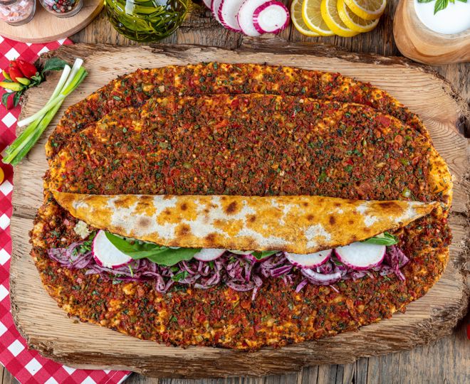 Lahmacun İsotlu
